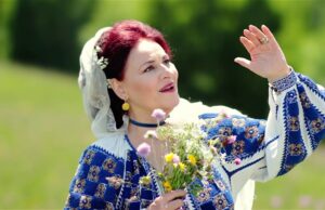 Drama vieții unei îndrăgite cântărețe de muzică populară: fratele artistei a fost găsit mort, după ce a fost aruncat într-un râu