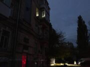 Curent cu porţia, pe zone, la Cernăuţi. Străzile sunt permanent patrulate.