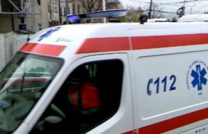 Copil de două luni, mort în casă la Ploieşti. Mama copilului are 15 ani