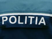 Un hoț din Neamț a adormit în biserică, după ce a băut vinul furat