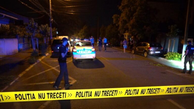 Moarte suspectă la Năvodari. O femeie de 36 de ani, care nu mai fusese văzută de câteva zile, a fost găsită fără suflare în casă
