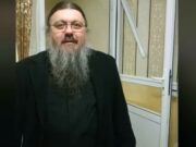 Un preot din Cernăuți a fost găsit în chilia sa cu un băiat de 17 ani, în lenjerie intimă