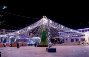 Orașul din România care renunţă la luminile de Sărbători anul acesta. Ce a spus primarul localității