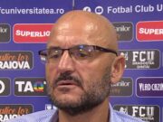 Angajatul FCU Craiova care a pretins că a fost înjunghiat de fanii Universităţii Craiova a fost arestat pentru că a înscenat incidentul. Bărbatul fusese coleg de penitenciar cu Adrian Mititelu