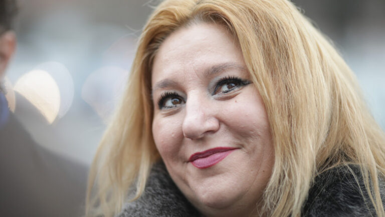 Diana Şoşoacă vrea să ducă S.O.S. România în Parlamentul European „Vă daţi seama, 20 de şoşocari pe acolo?”