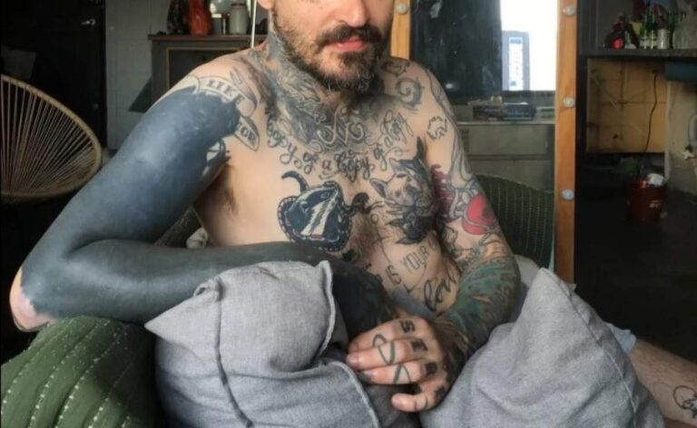 Descoperire șocantă! Un youtuber celebru a fost găsit mort, în propria casă. Avea probleme grave cu legea