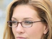 „Am nascut-o pe Adriana la 18 ani, iar parintii mei au adoptat-o. Nu i-am zis nimic lui Sergiu, cand m-am maritat cu el. Doar ca a venit ziua cand mi-a spus ca trebuie sa ne despartim pentru ca e cu o alta femeie care e gravida. Cand am vazut despre cine