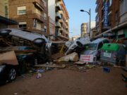 Inundații apocaliptice în Spania: 22 de români, dați dispăruți. Zeci de morți, case și mașini – măturate de ape. Anunțul MAE. Imagini dramatice