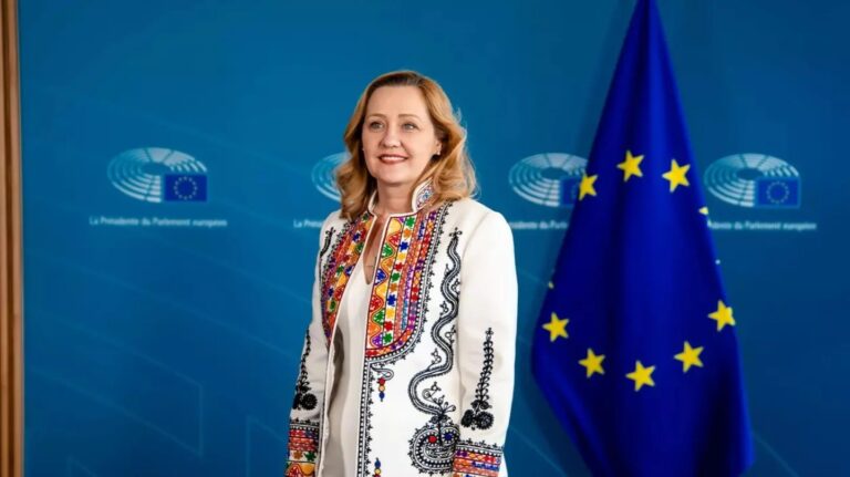 Surpriză la Câmpulung! Elena Lasconi a câștigat la prezindețiale cu scor mai mic decât la primărie