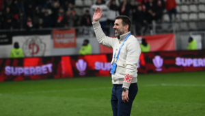 0e456505-4edf-4118-8c4e-f14da4cf64af