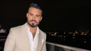 6c5e1b27-8f96-48a6-9f97-c410746363e0