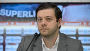 93b10d23-0afe-415c-9669-4018e7a67669