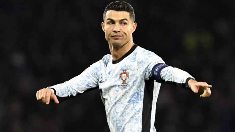 Reacție virulentă a unui campion mondial după afirmațiile lui Cristiano Ronaldo: „Vorbește prostii”