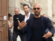 Reacții după ce Andrew Tate a anunțat că îşi face partid politic în Marea Britanie. Ce greşeală stânjenitoare a făcut