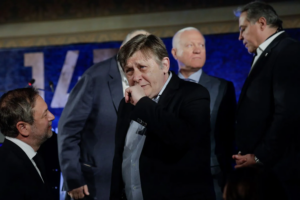 1dc1ac0d-0074-4427-8df7-08fc04935a2b