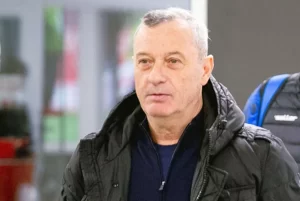 2b5c48f4-e59c-4d27-aab7-0e32ac906719