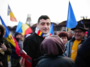 Predoiu cere bani pentru poliție, Simion scoate românii în stradă. Ce pregătește guvernul pentru protestele din 12 ianuarie?