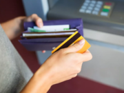 Sunt verificați banii din conturile românilor! Cine poate pierde sumele de pe card