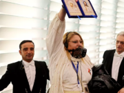 Diana Șoșoacă știe de ce s-a îmbolnăvit șefa Comisiei Europene. ”Nimic nu rămâne neplătit, Ursuloooo!”