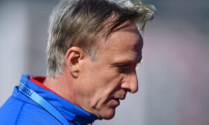 MDVkZTllYjA3ZjY3N2VhZGNiNDE5OTliZDIy.thumb