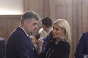 Raluca-Turcan-si-Marcel-Ciolacu.-Foto