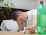 Leacuri rapide pentru mahmureală! Ce trebuie să faci dacă ai cam exagerat cu alcoolul