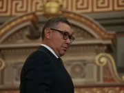 După ce a anunțat că „intră în luptă cu toate puterile”, Ponta spune acum că, de fapt, nu a luat o decizie privind candidatura la prezidențiale