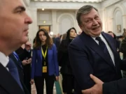 „Dacă președintele Iohannis nu a făcut-o, Ilie Bolojan e obligat să o facă”. De ce spune Crin Antonescu că J.D. Vance are dreptate în declarațiile privind România