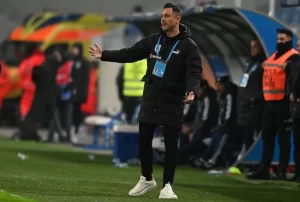 d4a35bda-01d1-467d-ac27-10fb96961a9f