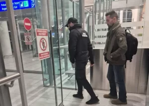 eugen-sechila-cu-politist-1024x733