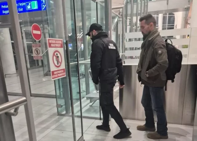 eugen-sechila-cu-politist-1024x733