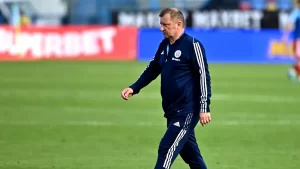 https___www.prosport.ro_wp-content_uploads_2025_02_Dorinel-Munteanu-oferta-de-la-FC-U-Craiova.-E-gata-sa-o-accepte-dar-pune-conditii-„Sunt-patru-lucruri-mari-si-late