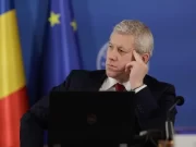 3X3. Miliția lui Ceaușescu nu avea deloc simțul umorului. Nici „milițienii lui Predoiu” nu l-au descoperit, în schimb par plini de altceva