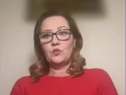 Elena Lasconi îl dinamitează pe Nicușor Dan: Îl compară cu Călin Georgescu și-i face praf activitatea pentru București