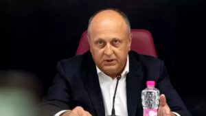 media-173455728939335200