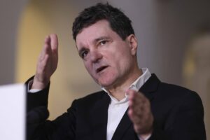 media-173833442339757700