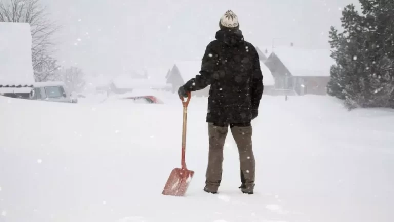 Avertizare de ninsori, vânt și ger, în România! Unde va fi cel mai frig, conform ANM