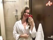 AMANTA SOȚULUI MEU A VENIT LA MINE PENTRU UN MASAJ, FĂRĂ SĂ ȘTIE CĂ SUNT SOȚIA LUI.