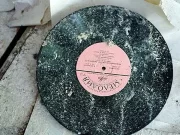 Sotul meu a murit într-un accident, dar nu i-am văzut niciodată trupul. Într-o zi, i-am auzit vocea venind din camera fiicei noastre