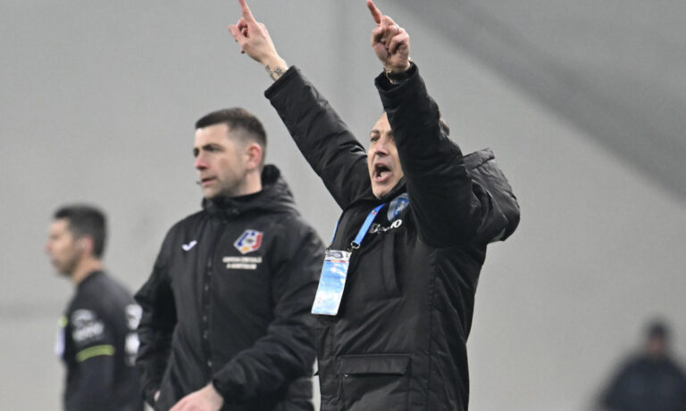 Mirel Rădoi, după 1-0 cu Farul: ”Nu vreau să pronunț acest cuvânt”. Ce a spus, cu zâmbetul pe buze, despre FCSB