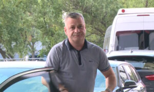 NjM2Jmhhc2g9ZGViZWYyYmRmN2ZiYmRlOGZhZmM2Y2FkNjI0NWEwNDk=.thumb