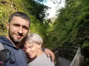 Dragoș Bucur și Dana Nălbaru au lansat un serial despre viața lor la țară, Cum a început totul. „Primul episod e gata”