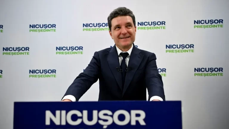 Dezbatere electorală între Nicușor Dan și George Simion pe șase posturi de televiziune. Când pot fi urmăriți cei doi și unde