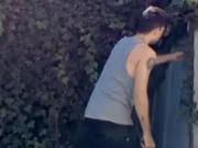 Renovându-și casa, acest tânăr a găsit o ușă secretă. A deschis-o și a descoperit un secret oribil