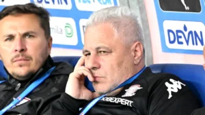 https___www.prosport.ro_wp-content_uploads_2025_05_Cum-a-reactionat-Marius-Sumudica-atunci-cand-a-auzit-ca-Daniel-Pancu-ii-ia-locul-la-Rapid-scaled-e1747743213367-1400x749