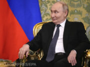 Putin vrea să se întâlnească cu Zelenski și Trump, transmite Kremlinul