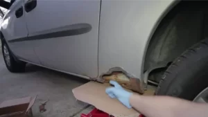 tabla-rugina-masina1-1200x725