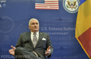 adrian-zuckerman_74087000