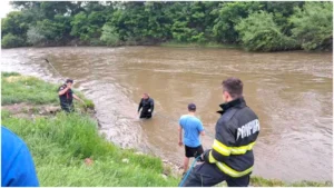 fetita-cautata-harghita