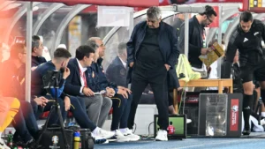 https___www.prosport.ro_wp-content_uploads_2025_06_Mircea-Lucescu-decizie-controversata-1400x816